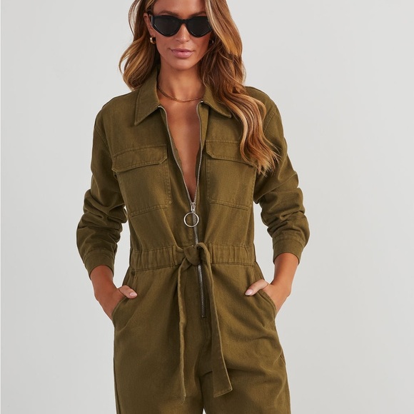 Vici Green Utility Jumpsuit with Drawstring Waist - Picture 2 of 6
